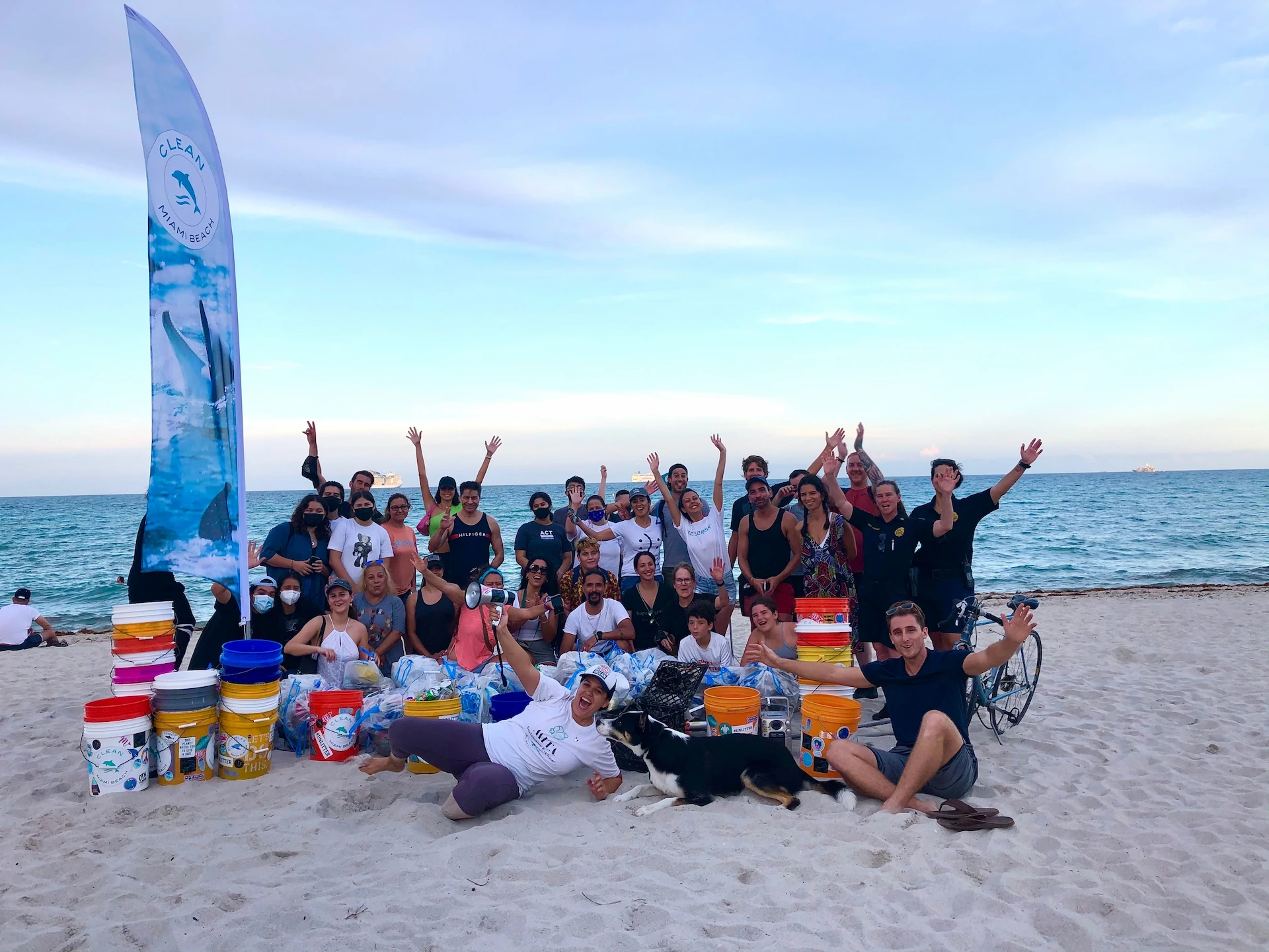 1.5 tona manje otpada na plaži u Miami, Florida